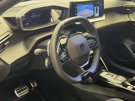 Peugeot 208 Hybrid 100 e-DCS6 GT ADAPTIEF CRUISE / CAMERA / LEDER/STOF / CARPLAY / LED / 17'' LMV / BLUETOOTH... ActivLease financial lease