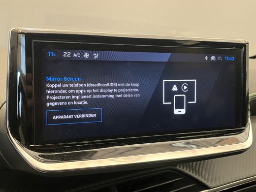 Peugeot 208 Hybrid 100 e-DCS6 GT ADAPTIEF CRUISE / CAMERA / LEDER/STOF / CARPLAY / LED / 17'' LMV / BLUETOOTH... ActivLease financial lease