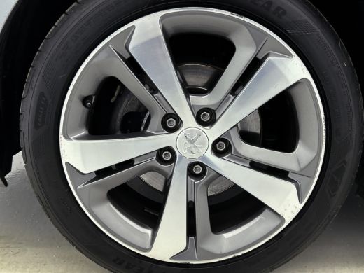 Peugeot 308 SW 1.5 HDi 131PK Automaat GT-Line / Panoramadak / Trekhaak / Xenon / Airco-ecc / 1/2 Leder / Apk ... ActivLease financial lease