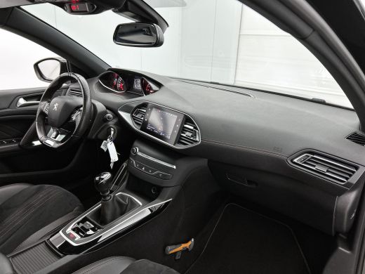Peugeot 308 SW 1.5 HDi 131PK GT-Line / Drivers Sport Pack / Trekhaak / 1/2 Leder / Panoramadak / Pdc.V+A / Xe... ActivLease financial lease