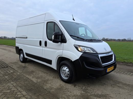 Peugeot Boxer 2.2 BlueHDi L2 H2 3.5T 140 Pk - Euro 6 - Navi - Airco - Cruise Control ActivLease financial lease