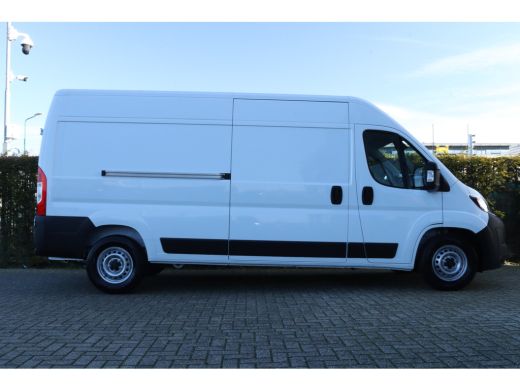 Peugeot Boxer 335 L3H2 BlueHDi 140 | Cruise Control | Camera | Navi | Carplay | Climate | LED | PDC | ActivLease financial lease