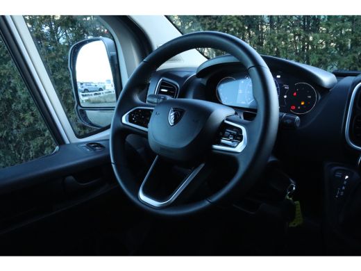 Peugeot Boxer 335 L3H2 BlueHDi 140 | Cruise Control | Camera | Navi | Carplay | Climate | LED | PDC | ActivLease financial lease