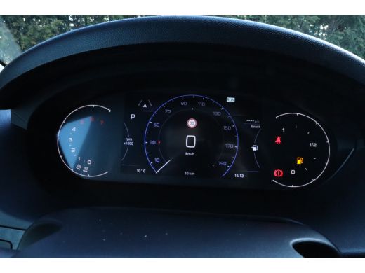 Peugeot Boxer 335 L3H2 BlueHDi 140 | Cruise Control | Camera | Navi | Carplay | Climate | LED | PDC | ActivLease financial lease