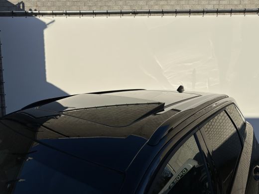 Peugeot e-5008 Launch Edition Dual Motor 73 kWh Black Edition | 2 stoelen op derde rij | Achterstoelen verwarmd ... ActivLease financial lease