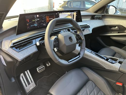 Peugeot e-5008 Launch Edition Dual Motor 73 kWh Black Edition | 2 stoelen op derde rij | Achterstoelen verwarmd ... ActivLease financial lease