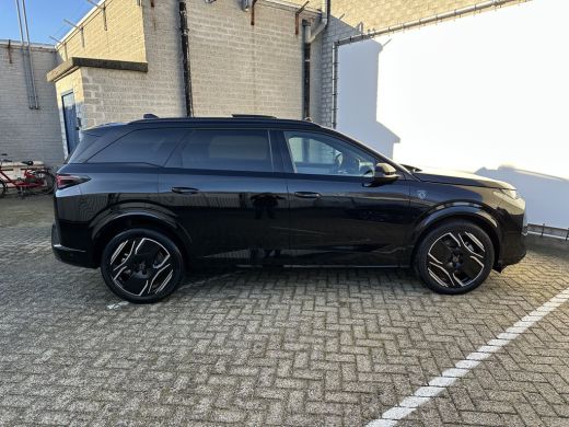 Peugeot e-5008 Launch Edition Dual Motor 73 kWh Black Edition | 2 stoelen op derde rij | Achterstoelen verwarmd ... ActivLease financial lease