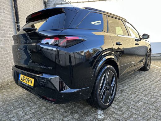 Peugeot e-5008 Launch Edition Dual Motor 73 kWh Black Edition | 2 stoelen op derde rij | Achterstoelen verwarmd ... ActivLease financial lease