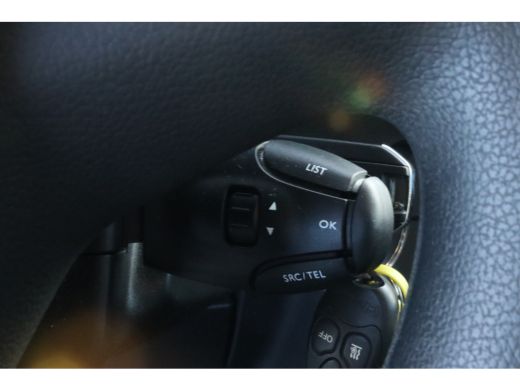 Peugeot Expert 2.0 BlueHDI 180 Standard Premium | Cruise Control | Stoelverwarming | Parkeersensoren | Xenon | N... ActivLease financial lease