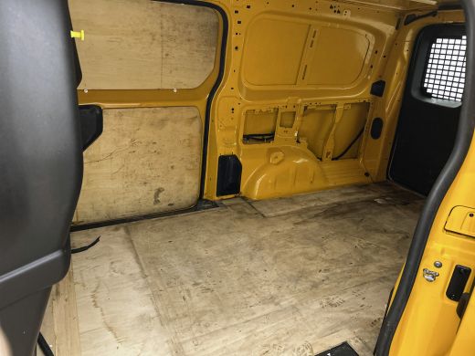 Peugeot Expert 2.0 HDI Euro6 123PK L2 Premium / 2xSchuifdeur / Trekhaak / Airco / Apk - nieuw ActivLease financial lease