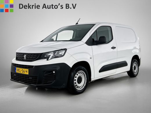 Peugeot Partner 1.2 Benzine 111PK Euro6 *Distributie bij 66Dkm.vervangen* Premium / Airco / Navigatie / Schuifdeu...