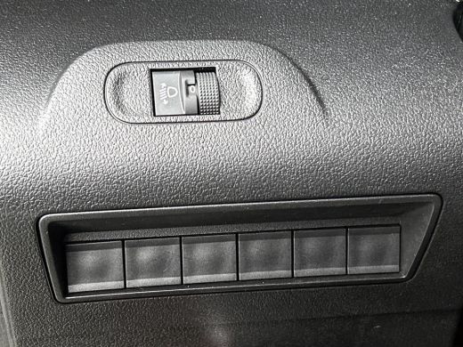 Peugeot Partner 1.2 Benzine 111PK Euro6 *Distributie bij 66Dkm.vervangen* Premium / Airco / Navigatie / Schuifdeu... ActivLease financial lease