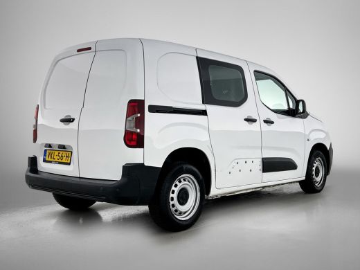 Peugeot Partner 1.2 Benzine 111PK Euro6 *Distributie bij 66Dkm.vervangen* Premium / Airco / Navigatie / Schuifdeu... ActivLease financial lease