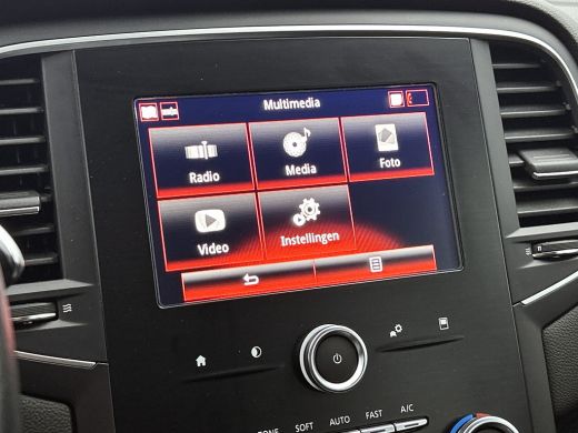 Renault M&eacute;gane Estate Estate 1.5 DCi Automaat Zen / Distributie vv bij 123Dkm / Cruise / Navi / LED / Carplay / Parkeer... ActivLease financial lease