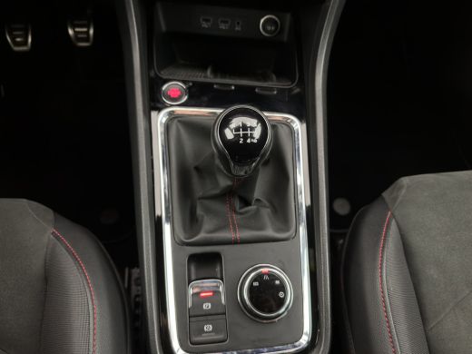 Seat Ateca 1.5 TSI FR Business Intense (INCL-BTW) *FULL-LED | SPORT-SEATS | NAVI-FULLMAP | LEATHER-MICROFIBR... ActivLease financial lease