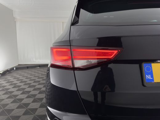 Seat Ateca 1.5 TSI FR Business Intense (INCL-BTW) *FULL-LED | SPORT-SEATS | NAVI-FULLMAP | LEATHER-MICROFIBR... ActivLease financial lease