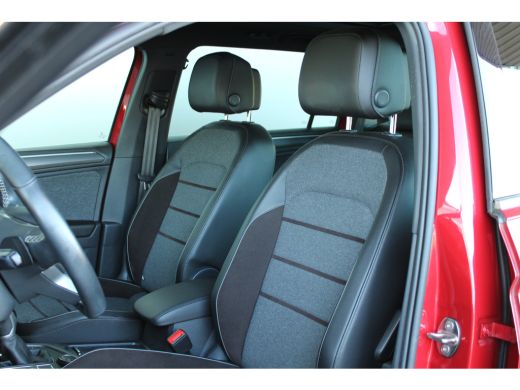 Seat Tarraco 1.4 TSI e-Hybrid PHEV Xcellence | Schuif-kanteldak | Dodehoek detectie | Adaptieve Cruise control... ActivLease financial lease