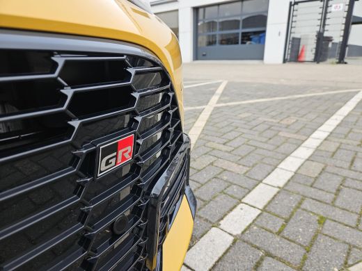 Toyota Aygo Hybrid 115 GR Sport ActivLease financial lease