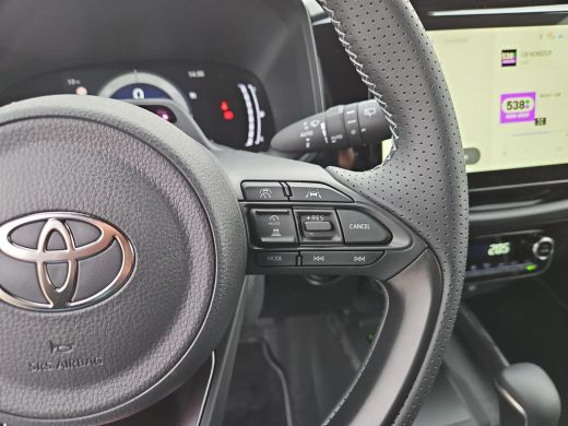 Toyota Aygo Hybrid 115 GR Sport ActivLease financial lease