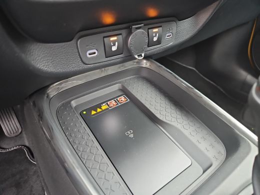 Toyota Aygo Hybrid 115 GR Sport ActivLease financial lease