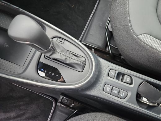 Toyota Aygo Hybrid 115 GR Sport ActivLease financial lease