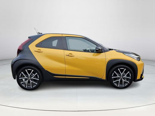 Toyota Aygo Hybrid 115 GR Sport ActivLease financial lease