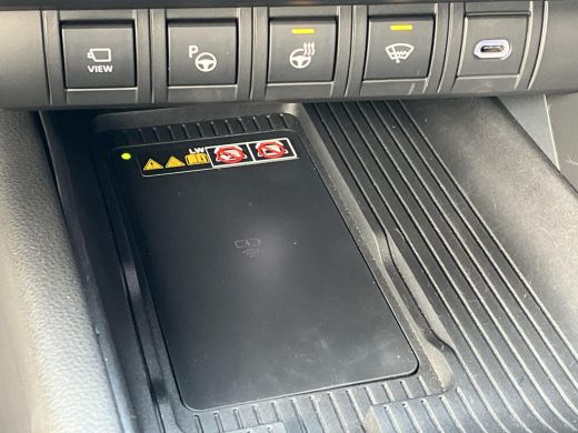 Toyota C-HR 2.0 Hybrid 200 Premi&egrave;re Edition | All Wheel Drive | Panoramadak | 360 graden camera | Stoel- + st... ActivLease financial lease