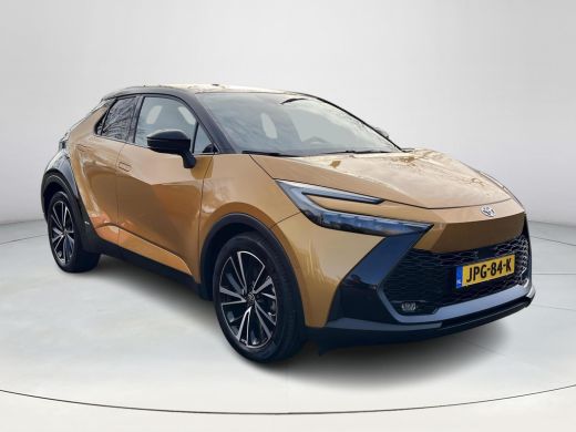 Toyota C-HR 2.0 Hybrid 200 Premi&egrave;re Edition | All Wheel Drive | Panoramadak | 360 graden camera | Stoel- + st... ActivLease financial lease