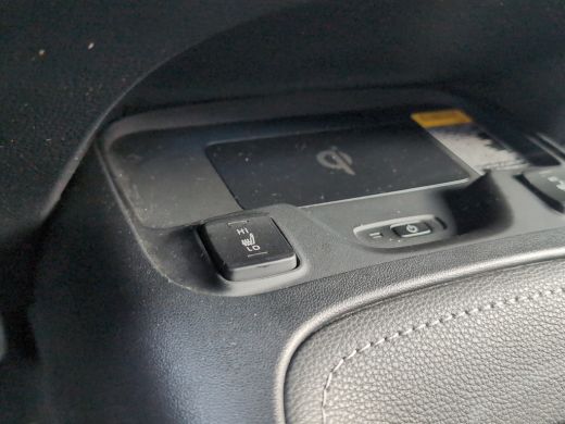 Toyota Corolla Touring Sports 1.8 Hybrid Navigatie | Camera | 18 Inch LMV | LED ActivLease financial lease