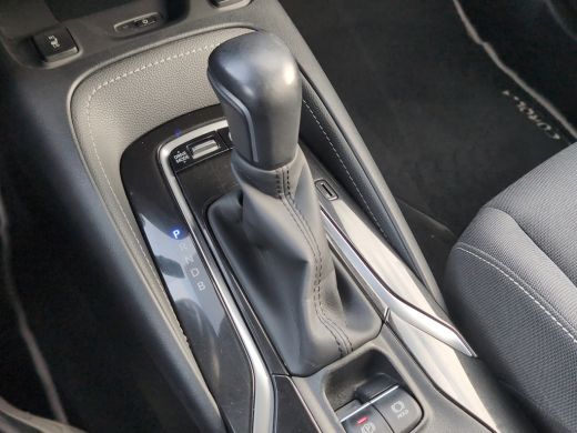 Toyota Corolla Touring Sports 1.8 Hybrid Navigatie | Camera | 18 Inch LMV | LED ActivLease financial lease