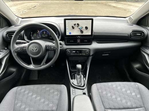 Toyota Yaris 1.5 Hybrid 115 First Edition Toyota Yaris Hybrid 115 First Edition ActivLease financial lease