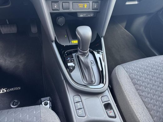 Toyota Yaris Cross 1.5 Hybrid 130pk Dynamic Comfort Pack | 06-10141018 Voor meer informatie ActivLease financial lease