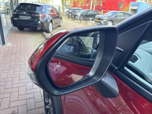 Toyota Yaris Cross 1.5 Hybrid 130pk Dynamic Comfort Pack | 06-10141018 Voor meer informatie ActivLease financial lease