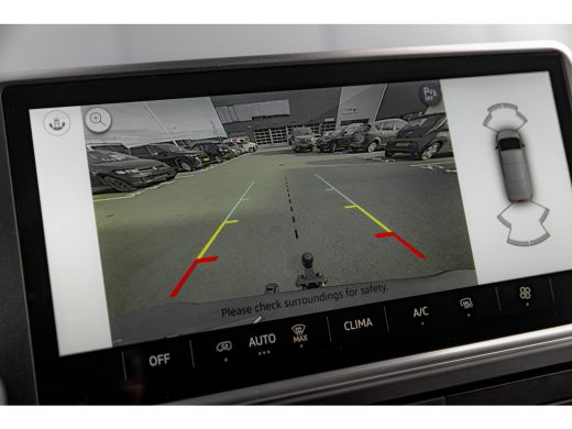 Volkswagen e-Transporter 218 pk | 64kWh | &euro;9.000 Voorraad Voordeel | Trekhaak | Bijrijdersbank | Achterdeuren | Apple Carp... ActivLease financial lease