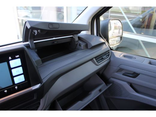 Volkswagen e-Transporter L2 64kWh | 218 pk | 4 luidsprekers | Radio Composition Colour (MIB3 8,25" touchscreen) ActivLease financial lease