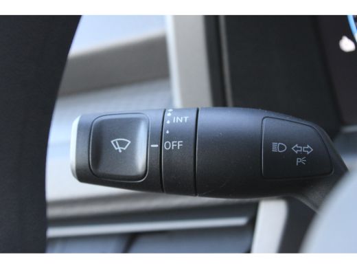 Volkswagen e-Transporter L2 64kWh | 218 pk | 4 luidsprekers | Radio Composition Colour (MIB3 8,25" touchscreen) ActivLease financial lease