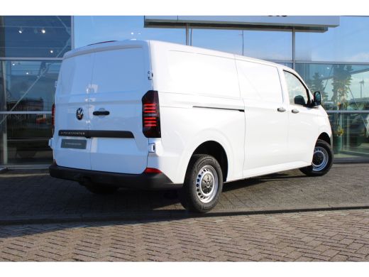 Volkswagen e-Transporter L2 64kWh | 218 pk | 4 luidsprekers | Radio Composition Colour (MIB3 8,25" touchscreen) ActivLease financial lease