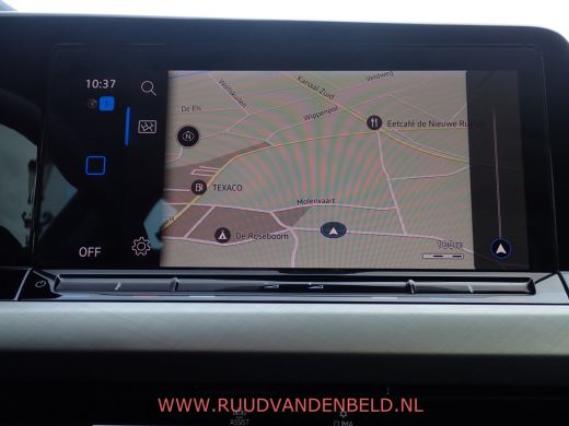 Volkswagen Golf 1.0TSI Life ACC/CARPLAY/NAVI/CAMERA/SFEERVERLICHTING ActivLease financial lease