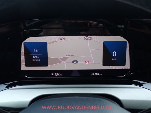 Volkswagen Golf 1.0TSI Life ACC/CARPLAY/NAVI/CAMERA/SFEERVERLICHTING ActivLease financial lease