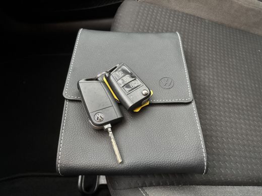 Volkswagen Polo 1.0 TSI Life | Virtual Cockpit | Stoelverwarming | Apple Carplay | Cruise ActivLease financial lease