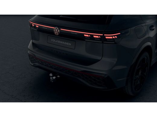 Volkswagen Tiguan R-Line Edition - eHybrid | 'App-Connect' draadloze smartphone integratie | Automatische afstandsr... ActivLease financial lease