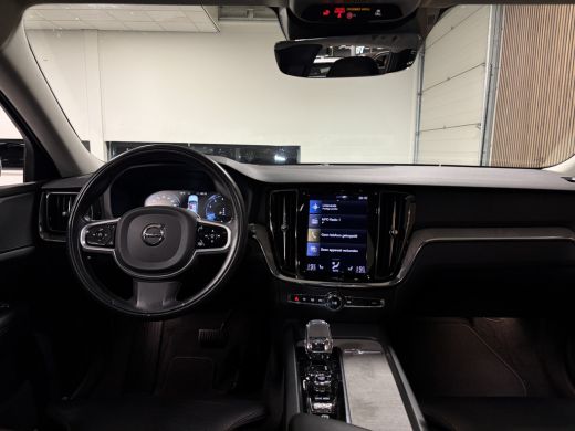 Volvo  V60 B3 Aut. Inscription Trekhaak | Adaptieve Cruise Control | Stoel en Stuurwielverwarming | Parkeerc... ActivLease financial lease