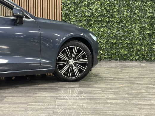 Volvo  V60 B3 Aut. Inscription Trekhaak | Adaptieve Cruise Control | Stoel en Stuurwielverwarming | Parkeerc... ActivLease financial lease