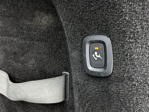 Volvo  V90 D4 190PK Automaat Momentum / Navigatie / Adap-cruise / park-assist / Memory sportseats / leder in... ActivLease financial lease