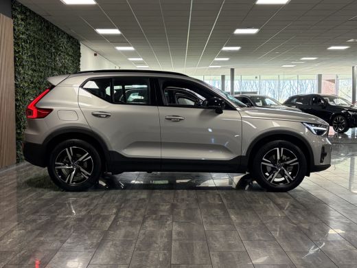Volvo  XC40 B4 Plus Dark Trekhaak | Harman Kardon | Bestuurdersstoel elektrisch geheugen | Stoel en Stuurwiel... ActivLease financial lease