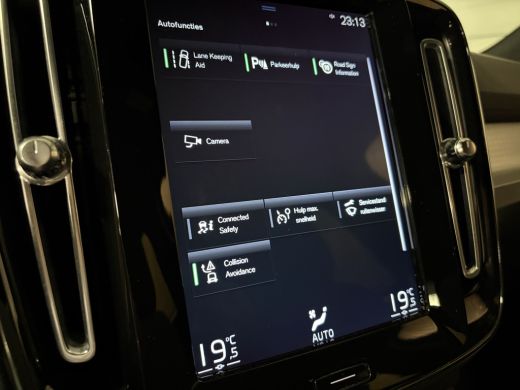 Volvo  XC40 T5 Recharge Inscription Parkeercamera | 19 Inch | Cruise Control | Zitting verlenging voorstoelen... ActivLease financial lease