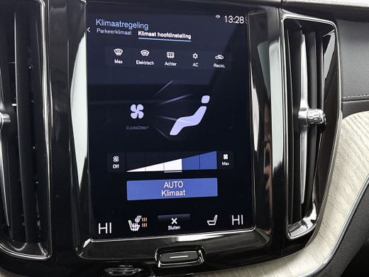 Volvo  XC60 2.0 T6 250KW AWD hybrid Inscription / Panoramadak / Trekhaak / Leder lux./Stuur-Stoelverw / Pdc+c... ActivLease financial lease