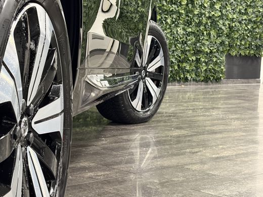 Volvo  XC60 T6 AWD Recharge Plus Bright 360 Camera | Stoelventilatie | All Season Banden | Adaptieve Cruise C... ActivLease financial lease