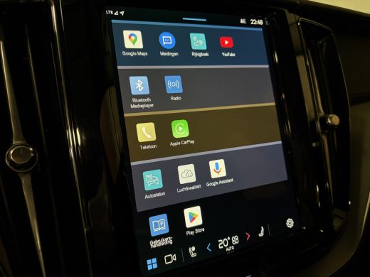 Volvo  XC60 T6 AWD Recharge Ultimate Dark Head-Up Display | Harman Kardon | Adaptieve Cruise Control | Stoelv... ActivLease financial lease