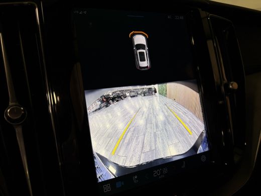 Volvo  XC60 T6 AWD Recharge Ultimate Dark Head-Up Display | Harman Kardon | Adaptieve Cruise Control | Stoelv... ActivLease financial lease